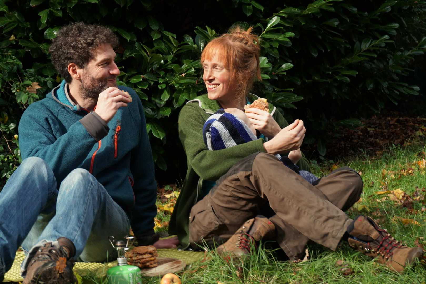 Jana und Paddy beim Essen